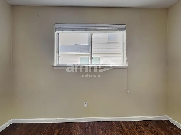 8102 Sweetstone Bluff Ln — Photo 17