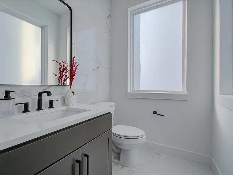 3032 Lamar St — Photo 24
