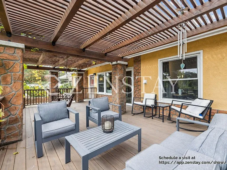Front Porch with Outdoor Seating and Views!