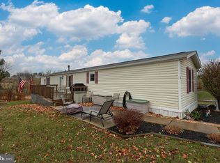 14 Terrie Ln, East Earl, PA 17519