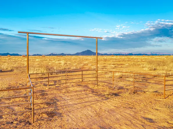 0003 W Long Rifle Road #3, Aguila, AZ 85320