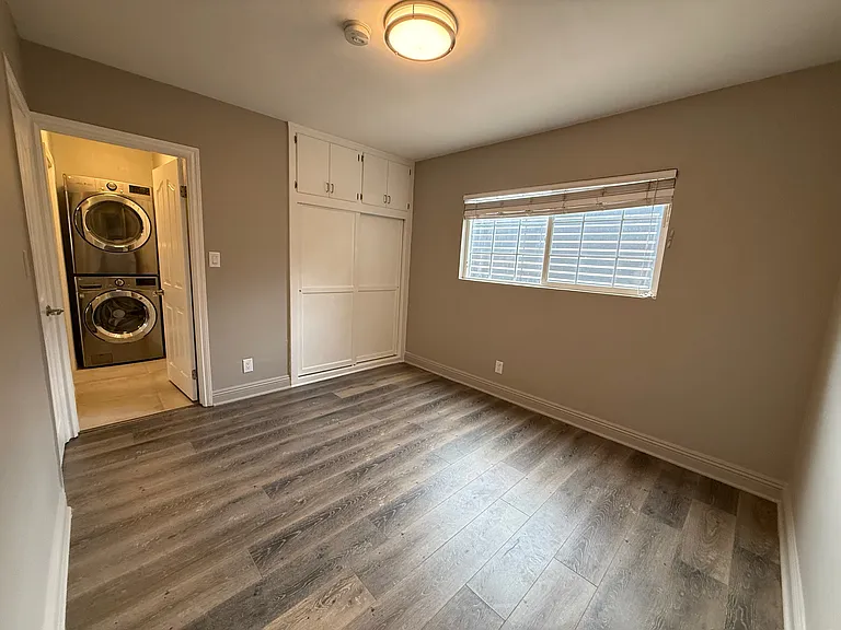 2123 S Orange Dr #4 — Photo 17