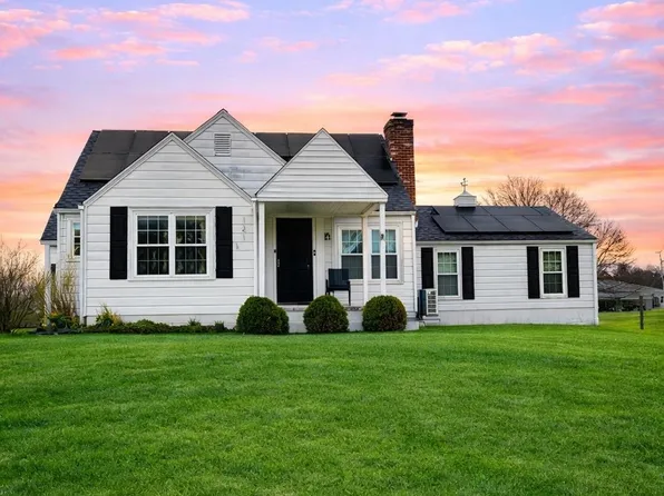 121 Queen St, Reedsville, PA 17084