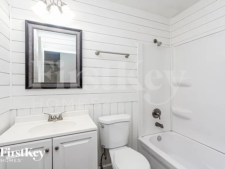 5837 Walsham Way — Photo 10