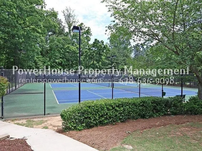10752 Camarilla Ct — Photo 40