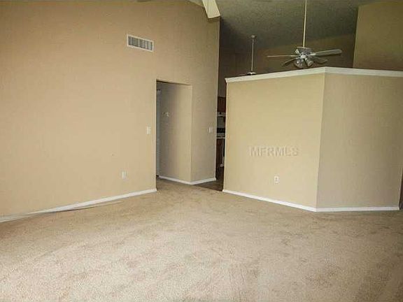 4th image of 3304 Fox Lake Dr