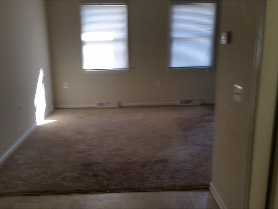 1st image of 219 E Piedmont St