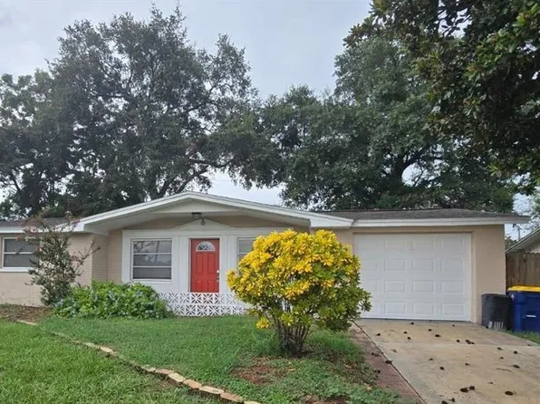 5304 Reef Dr, New Port Richey, FL 34652