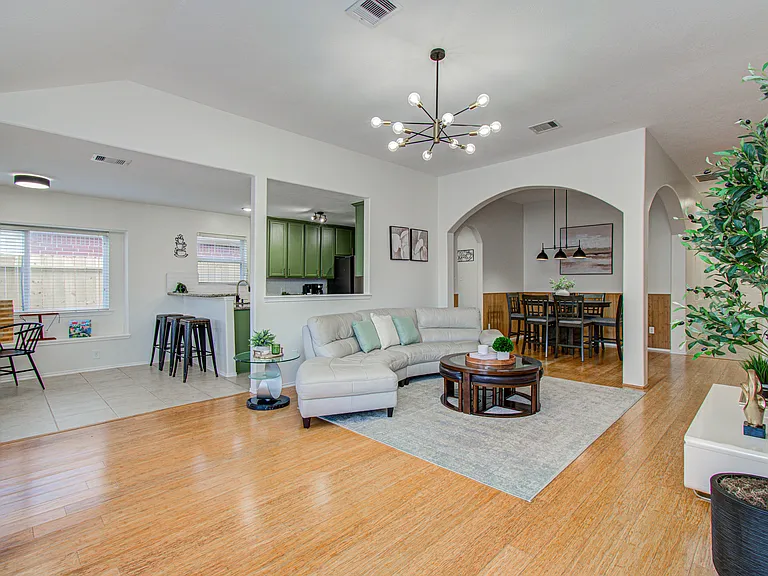 7207 Crescent Mills Dr — Photo 7