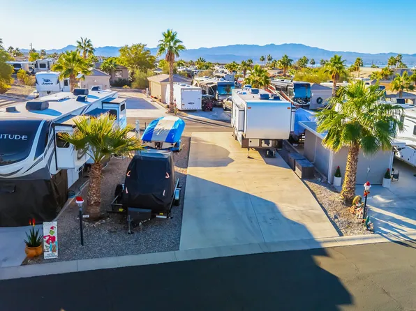 1905 Victoria Farms Rd #216, Lake Havasu City, AZ 86404