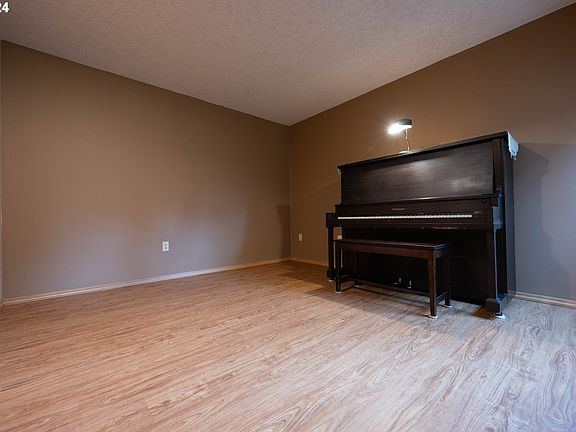 4th image of 13836 NW 10th Ct APT D