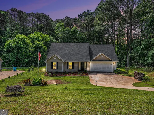 267 Rocky Point Rd, Covington, GA 30014