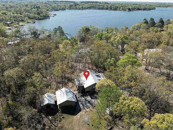 3rd image of 1024 Summit Rdg