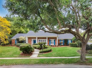 235 Spring Lake Hills Dr, Altamonte Springs, FL 32714