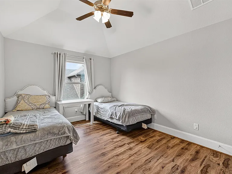17103 Mulben Ct — Photo 25