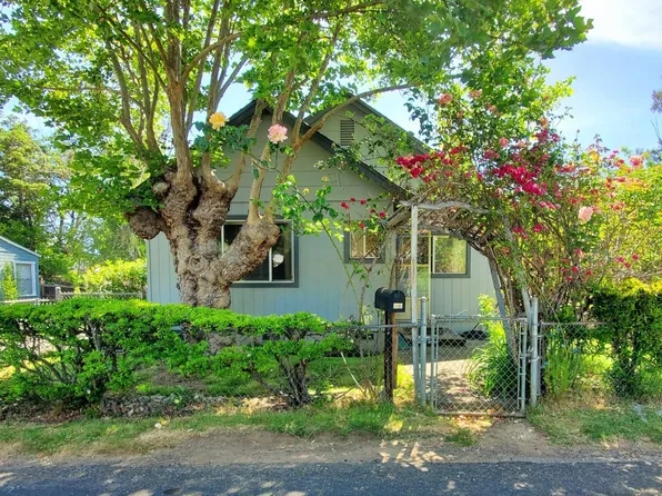 353 Raymond Lane, Willits, CA 95490