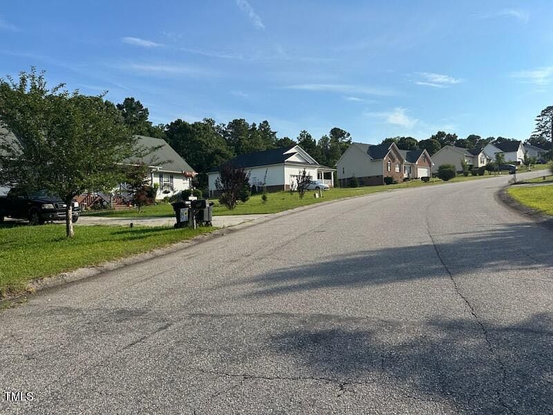 2nd image of 286 Colonial Hills Dr #14