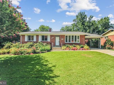 7404 Sweetbriar Dr, College Park, MD, 20740