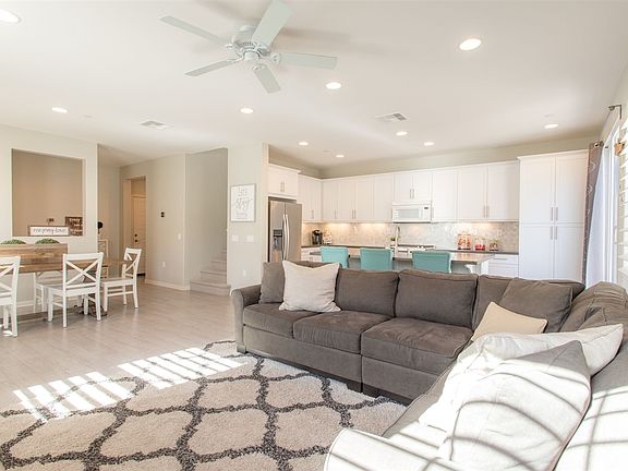5th image of 13219 Cuyamaca Vista Dr