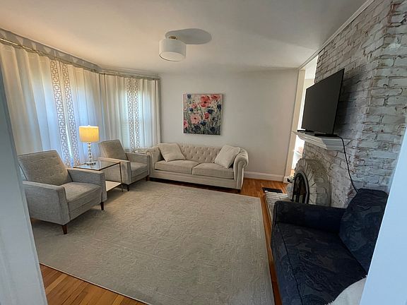 2nd image of 3607 Michigan Ave