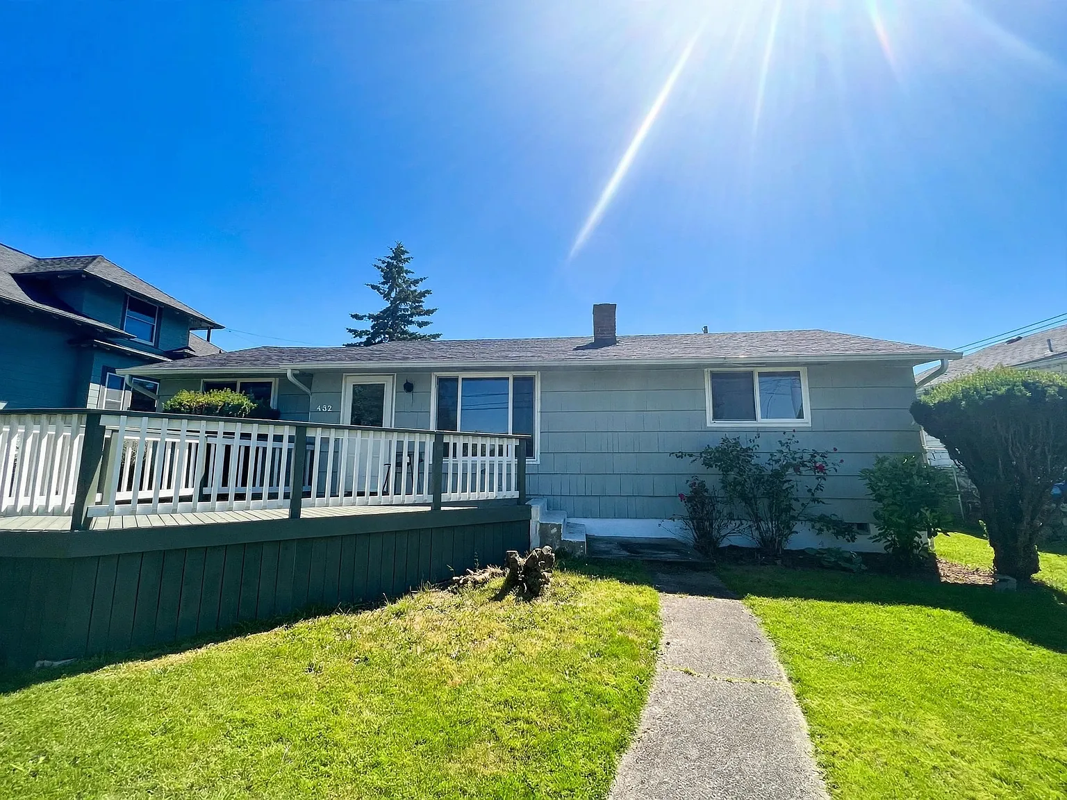 3 bed, 1000 sqft, $2,950 — Photo 1