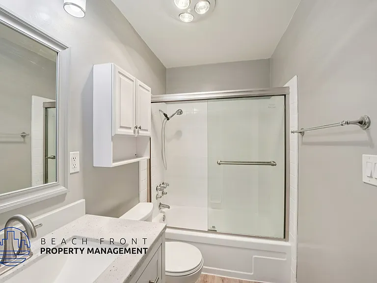325 S. Almansor — Photo 16