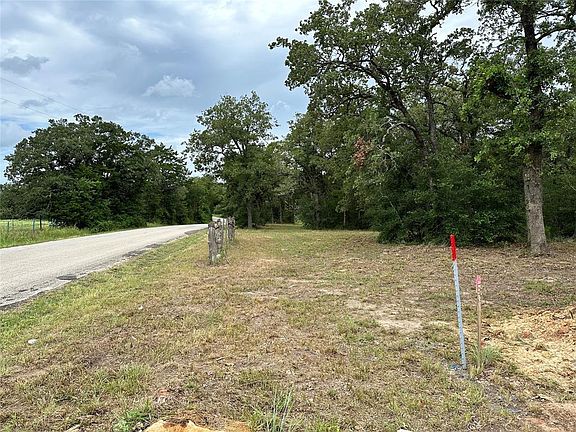3rd image of LOT 1 Zapalac Rd
