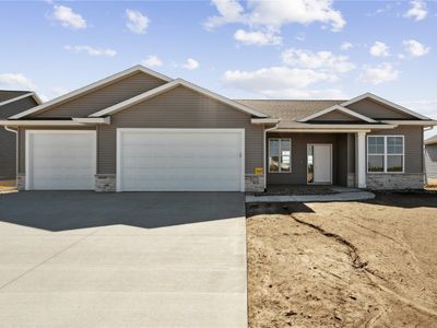 1363 Echo Ridge Ln, Marion, IA, 52336