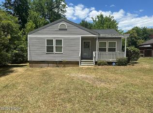 1033 Sylvian Dr, Macon, GA 31206