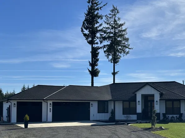 260 Bullhead Dr, Castle Rock, WA 98611