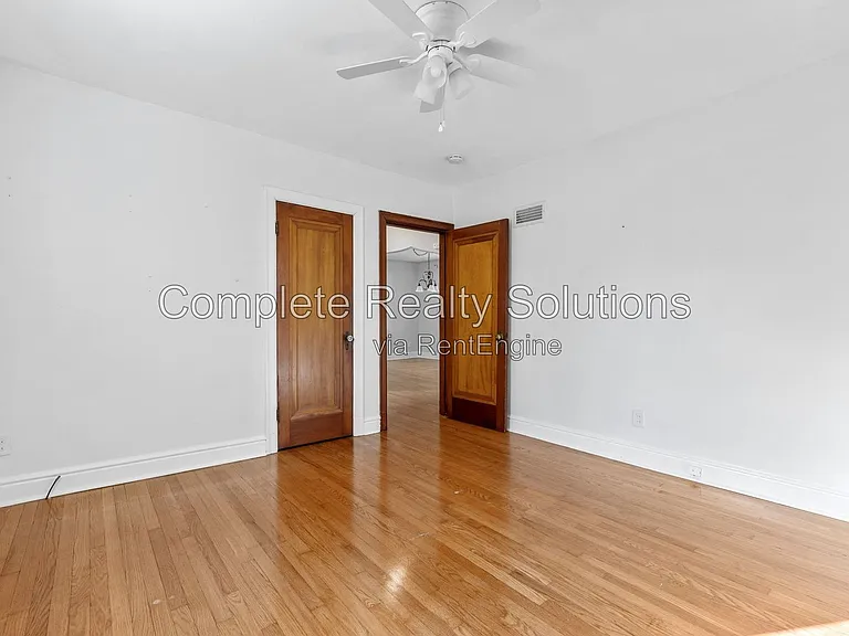 8511 Florence Ave — Photo 27