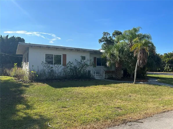 401 76th St, Holmes Beach, FL 34217
