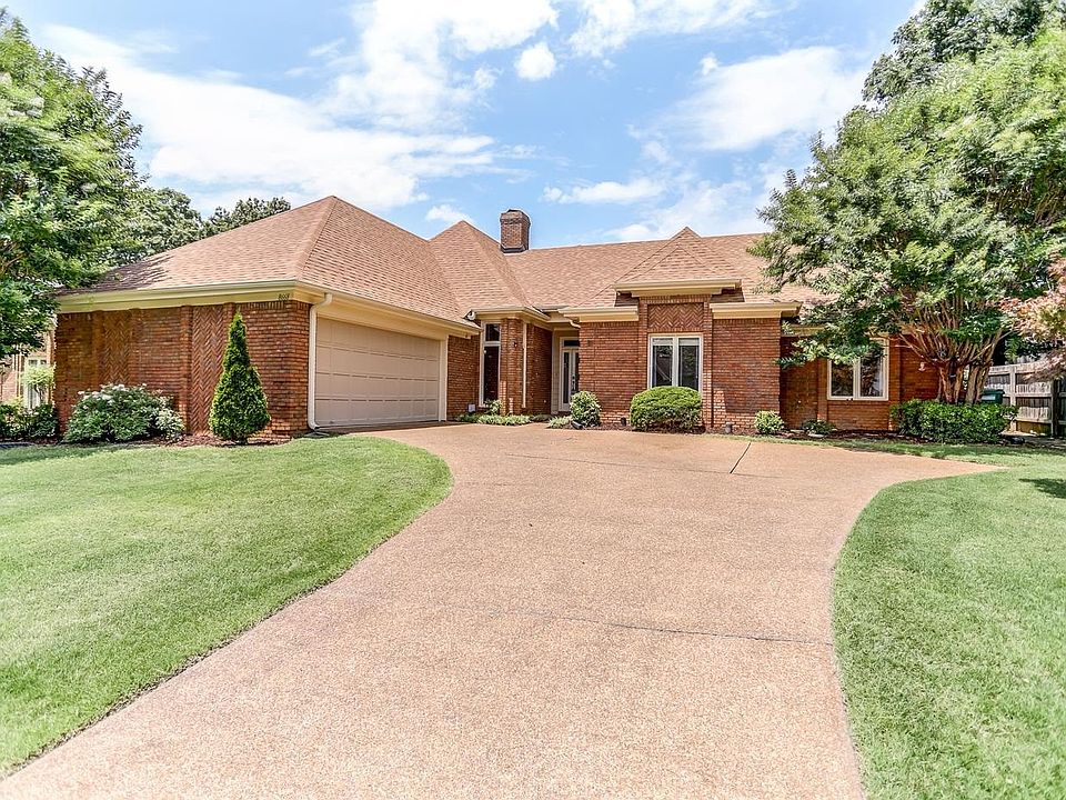 1st image of 8668 Rhonda Cir S