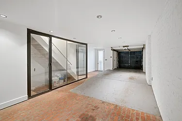 Rented by Nest Seekers International