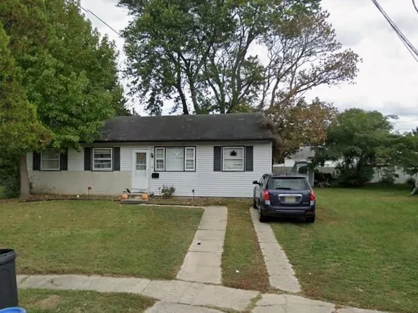 6 Linden Cv, Rio Grande, NJ 08242
