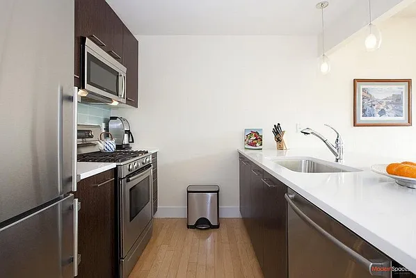 Sold by Real Direct | media 5