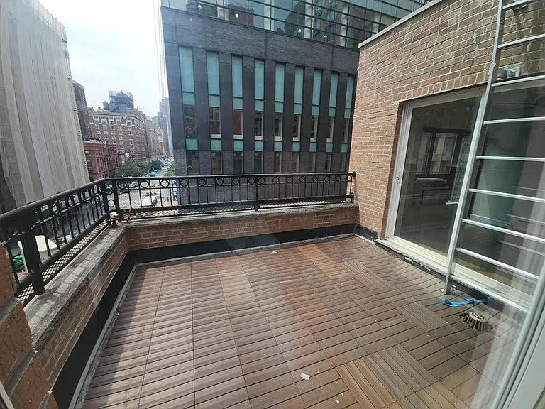 340 Amsterdam Ave #501 — Photo 6