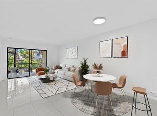 3470 Foxcroft Rd APT 104, Hollywood, FL 33025