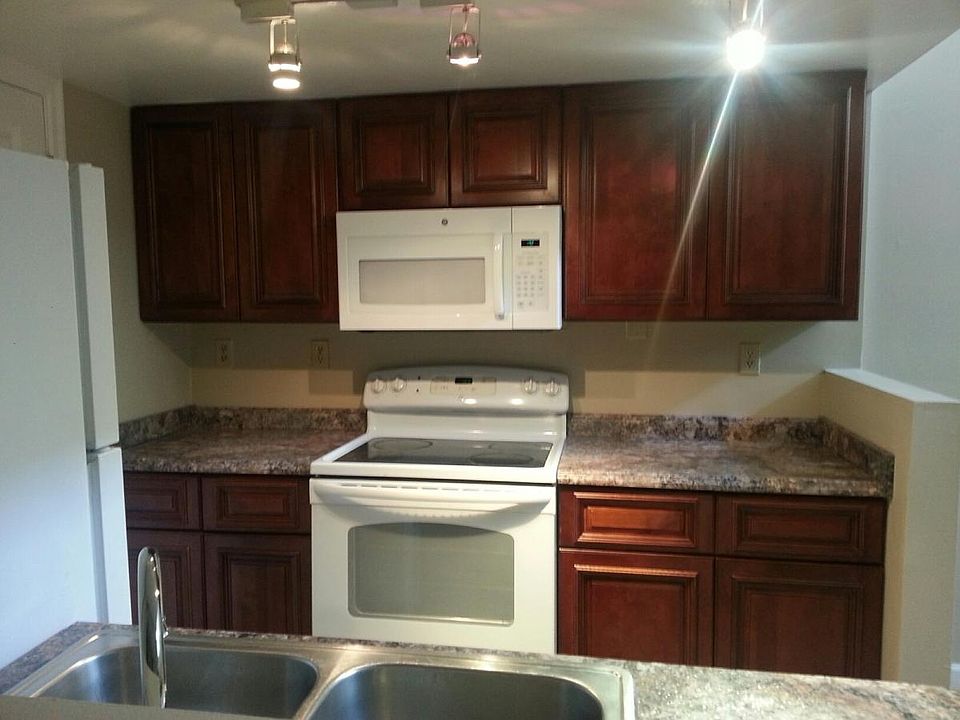 1st image of 2340 S Grand Blvd #1F