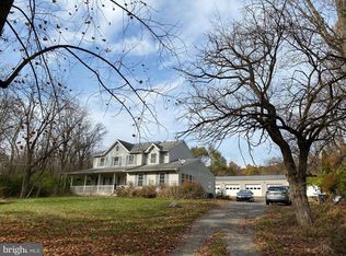 226 Gelsinger Rd, Sinking Spring, PA 19608