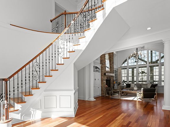 5th image of 1524 Eglantyne Ct