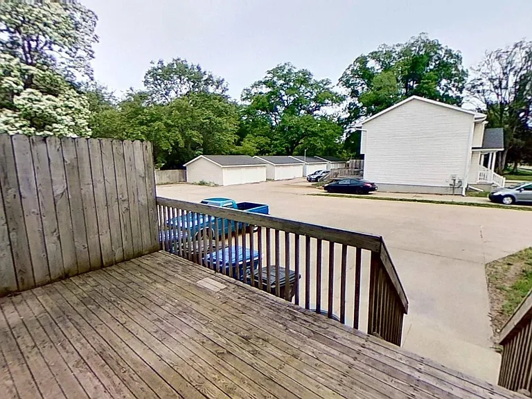 5101-5103 Hickman Rd — Photo 6