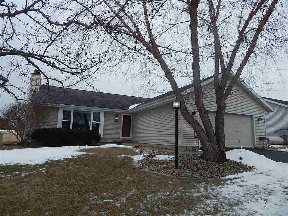 1st image of 5409 Wellington Cir
