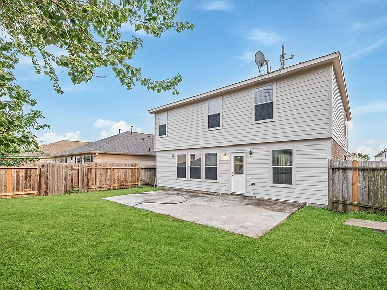 19606 Narcissus Brook Ln — Photo 39