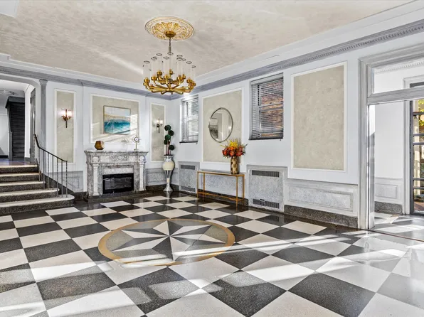 2195 E 22nd St APT 4A, Brooklyn, NY 11229