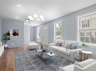 77 Sisson St, Providence, RI 02908