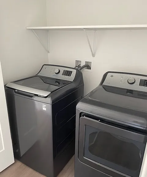 300 S Clinton St #401 — Photo 9