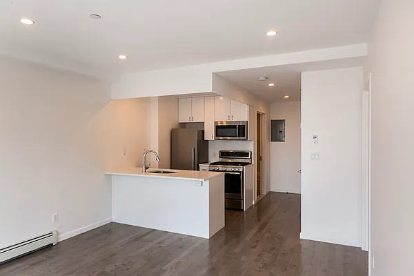 Rented by Station Cities | media 1