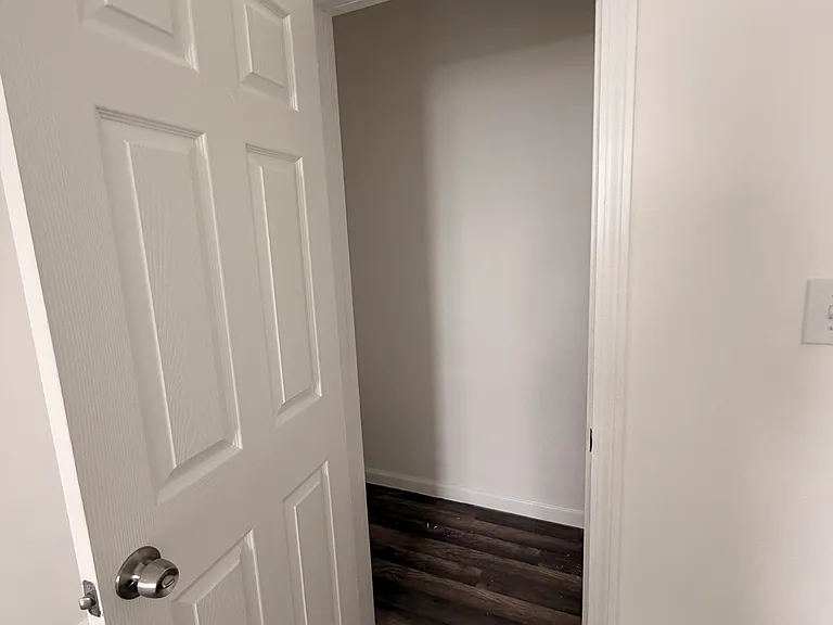 47-49 Putnam St #1 — Photo 5