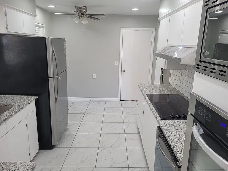 504 N Blvd — Photo 5